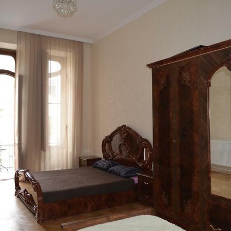 Sweet Home Agmashenebeli Tbilisi Exterior photo
