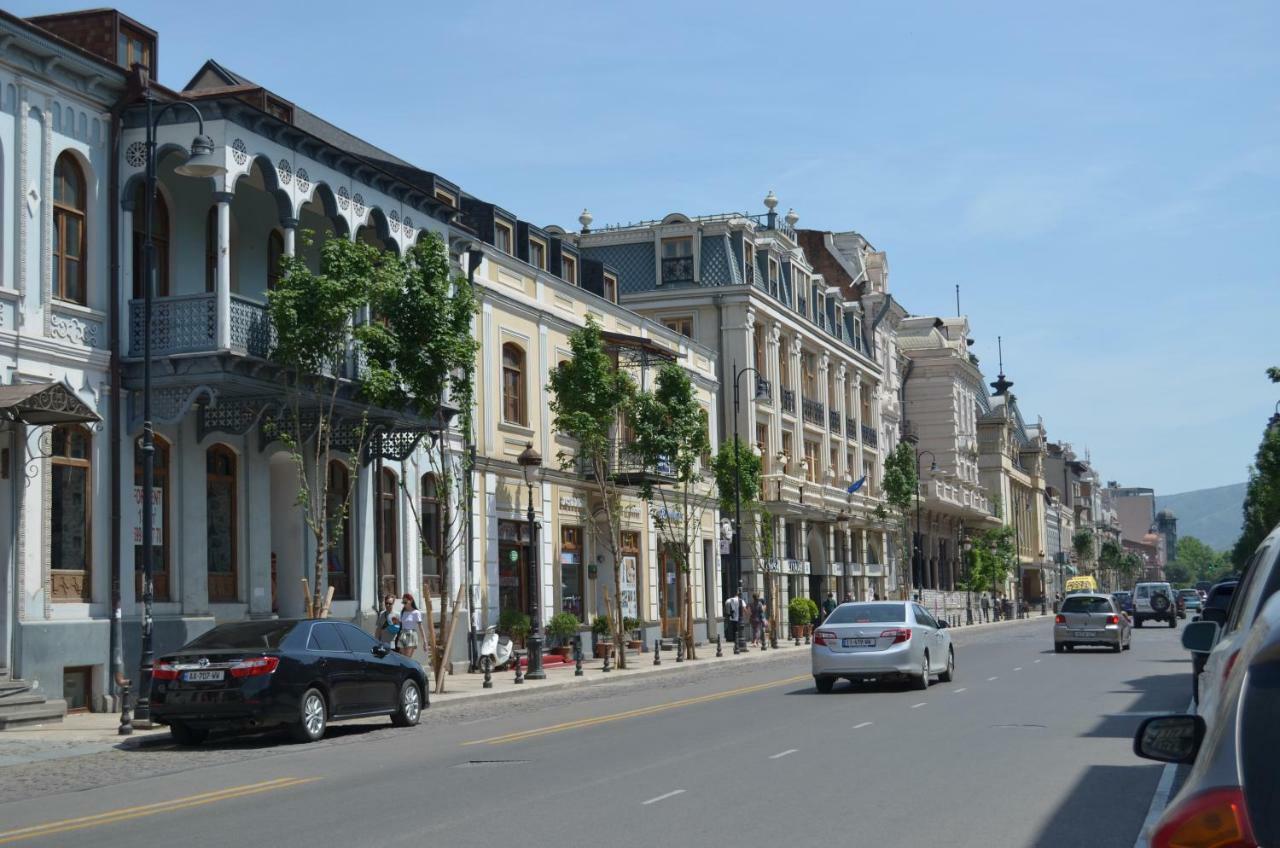 Sweet Home Agmashenebeli Tbilisi Exterior photo