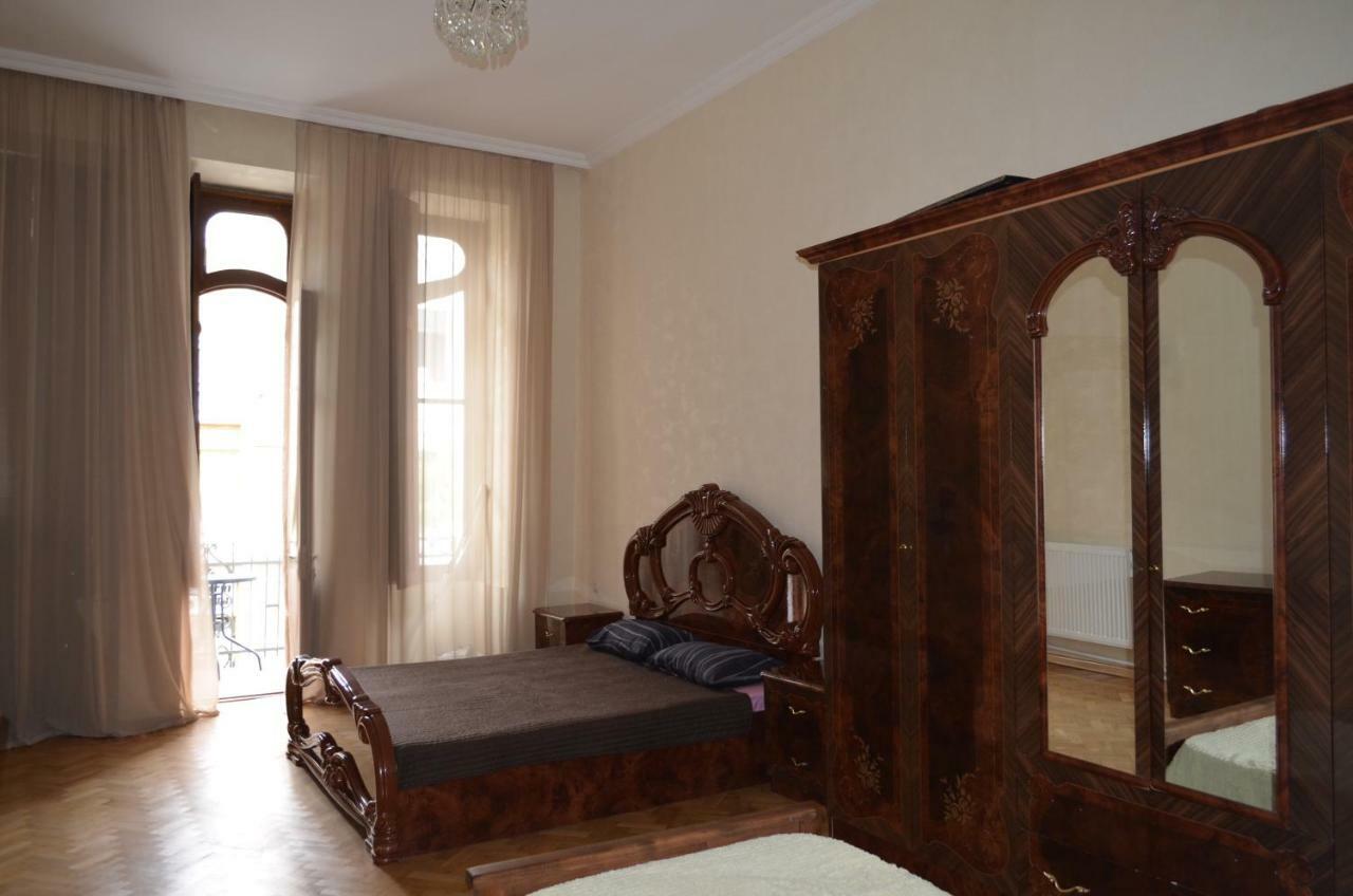 Sweet Home Agmashenebeli Tbilisi Exterior photo